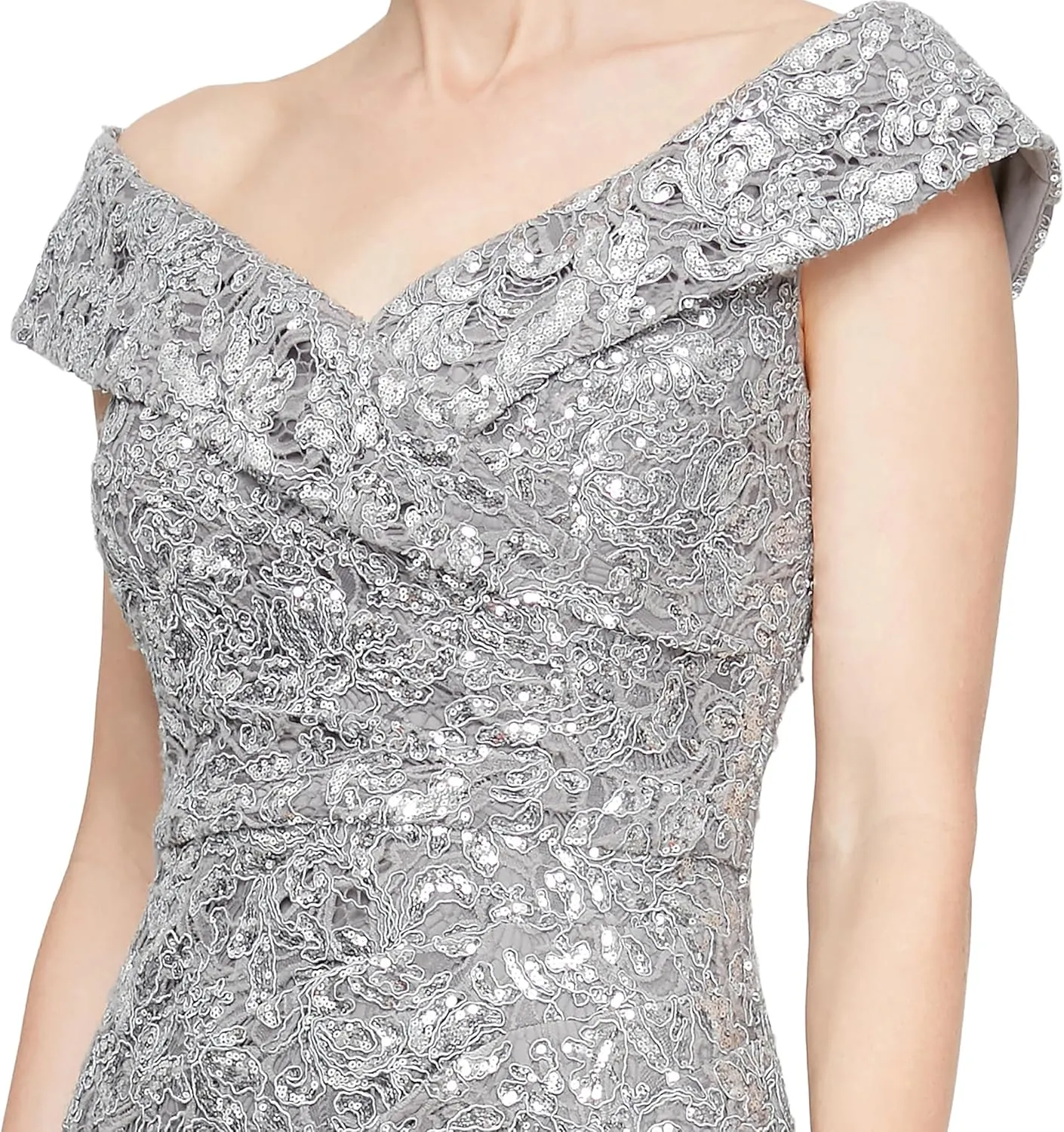 Alex Evenings Women's Off The Shoulder Fit and Flare Dress-lace and Sequined Elegance for Mother of The Bride Or Groom
