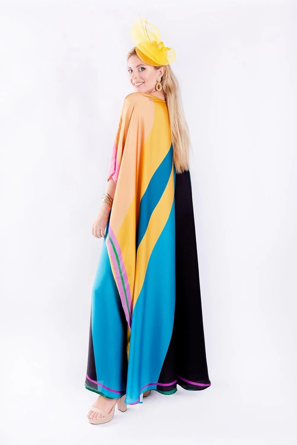 Elegant Satin Silk Kaftan for Women - Luxurious Loungewear for Comfort and Style