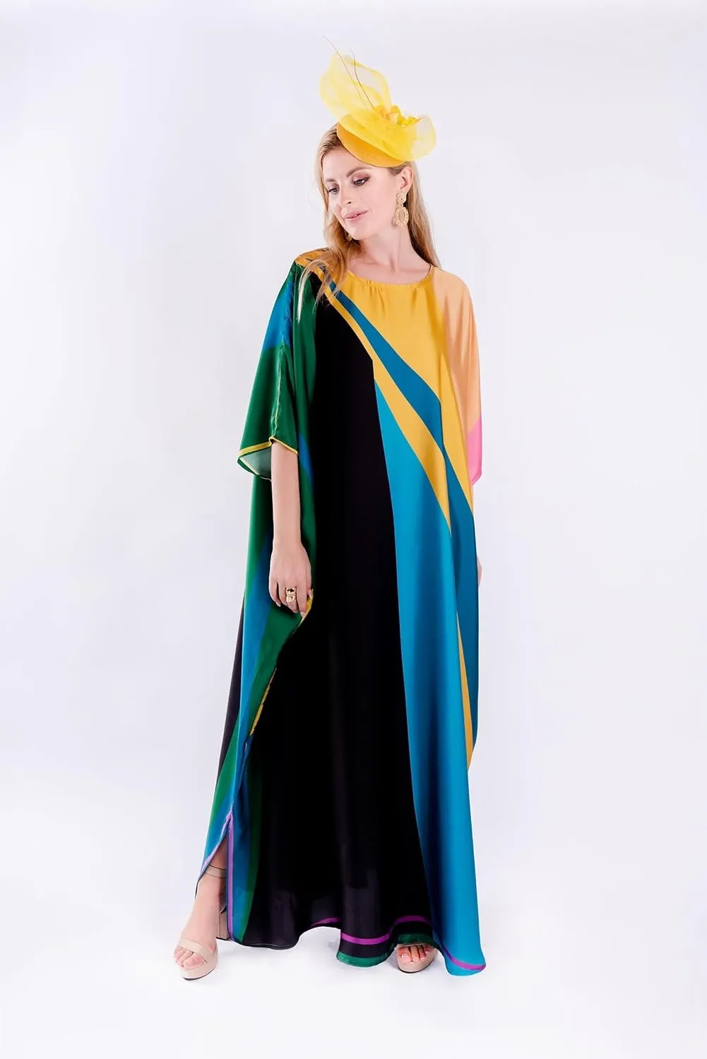 Elegant Satin Silk Kaftan for Women - Luxurious Loungewear for Comfort and Style