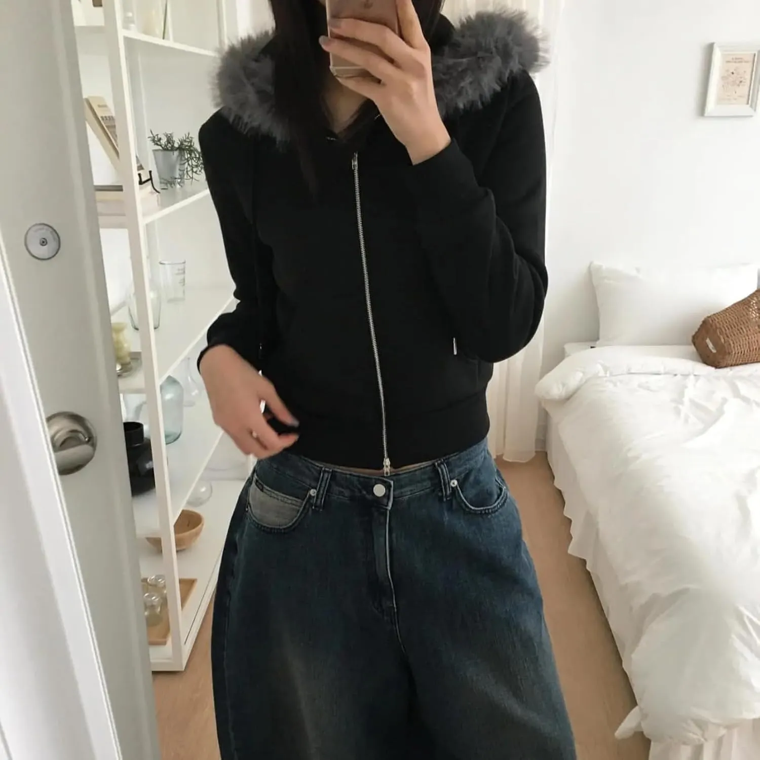Faux Fur Trim Hoodies for Women, Y2k Long Sleeve Cropped Sweatshirt, Zip Up Jacket with Fur Hood Vintage Outfit