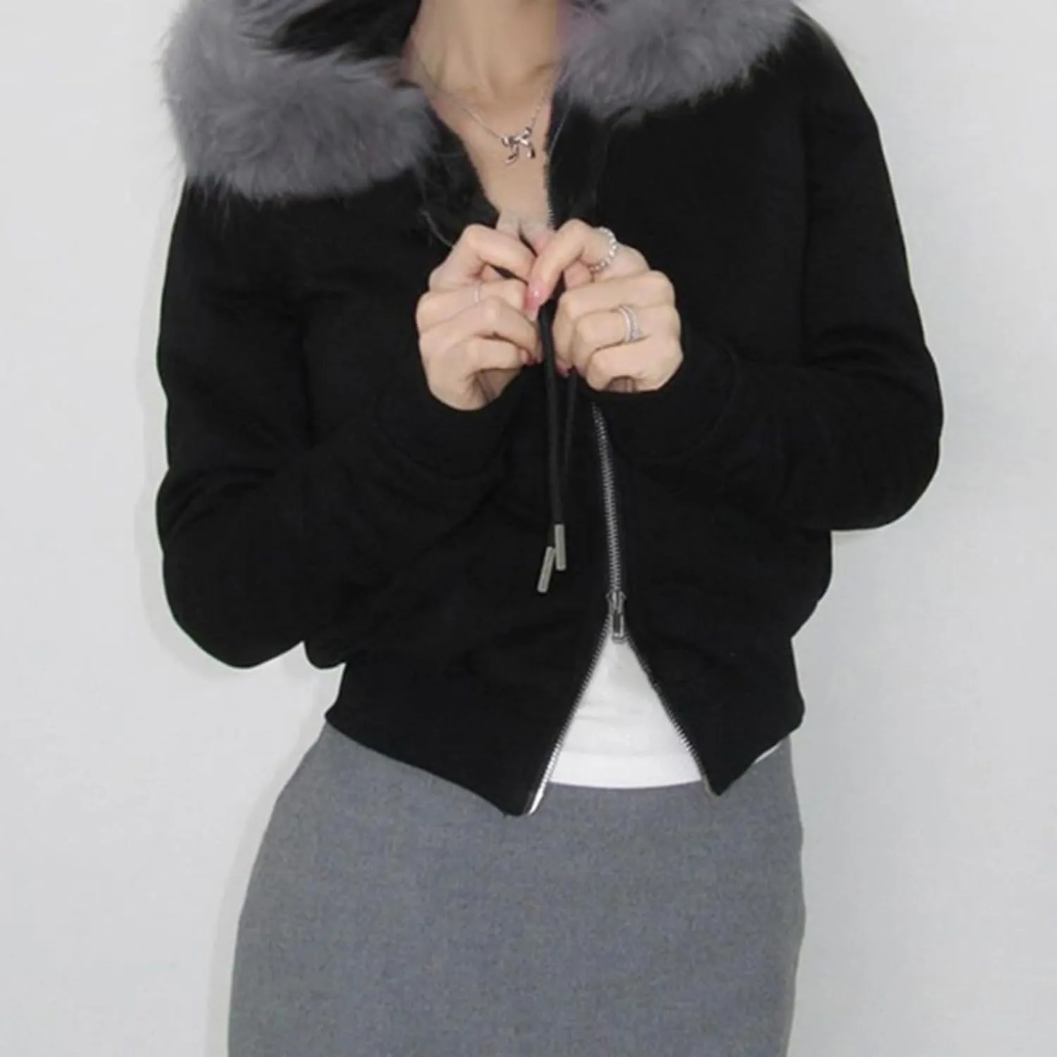Faux Fur Trim Hoodies for Women, Y2k Long Sleeve Cropped Sweatshirt, Zip Up Jacket with Fur Hood Vintage Outfit
