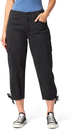 Levi Strauss Signature Gold Women's Everyday Comfort Cargo Capri (Available in Plus)