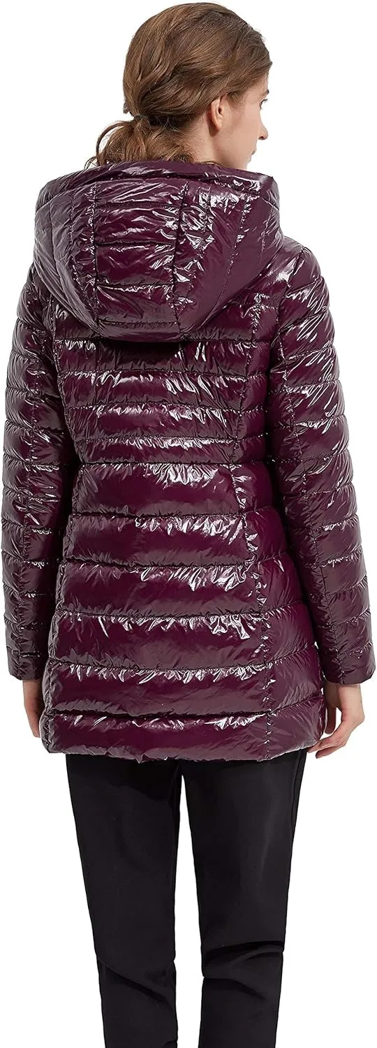 Orolay Women's Light Quilted Down Jacket Bubble Coat Packable Hooded Puffer Jacket