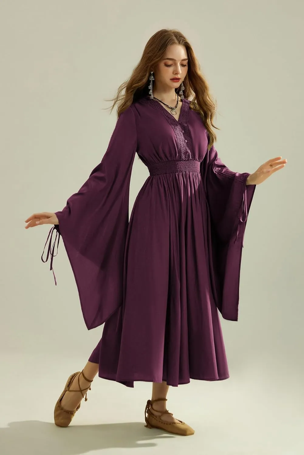 Scarlet Darkness Renaissance Costume Women Fairy Dress V Neck Drawstring Bell Sleeve Long Dress with Pockets