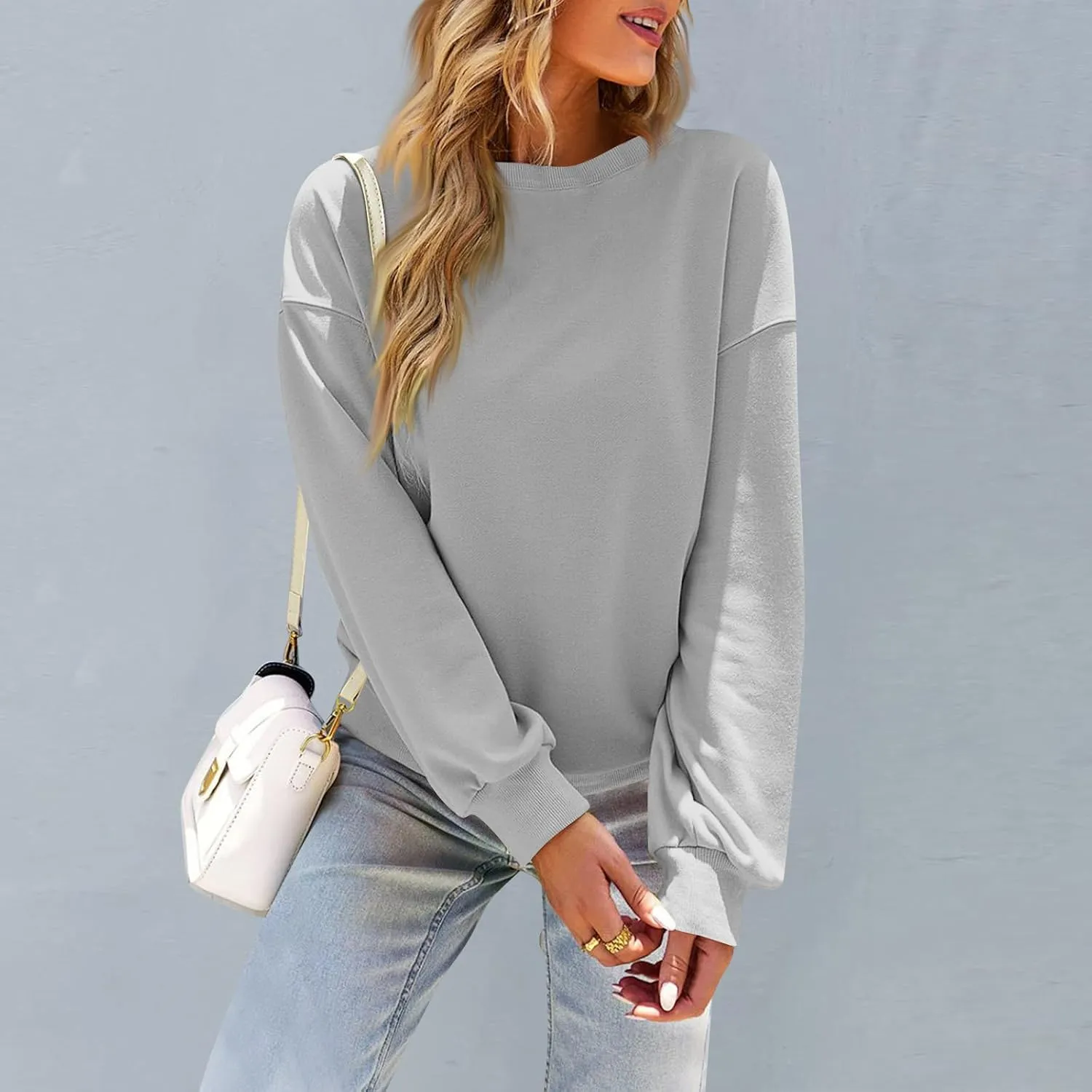 Women Crew Neck Sweatshirts Fall Casual Oversized Sweatshirts Long Sleeve Cute Preppy Sweatshirt Comfort Pullover