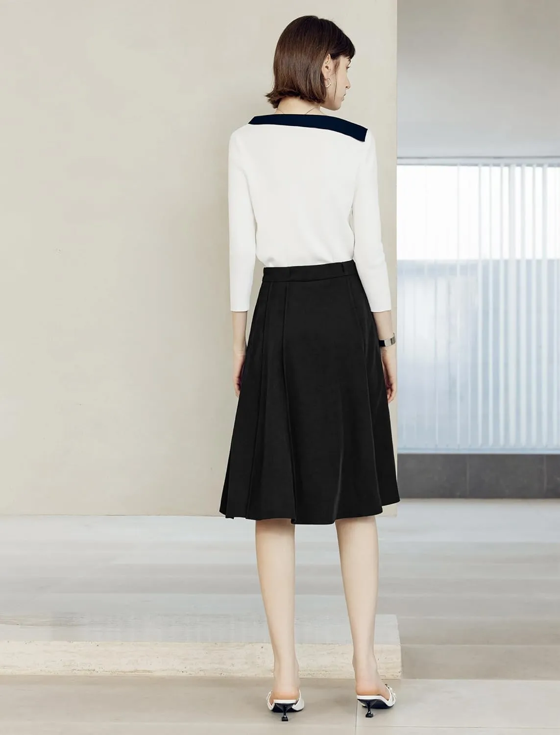 Women's High-Waisted A-Line Pleated Midi Skirt with Pockets