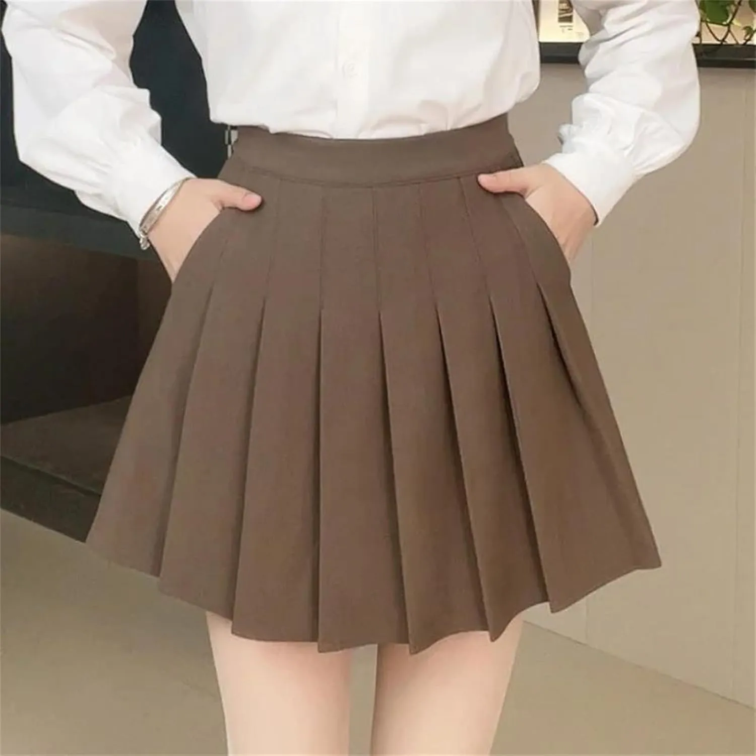 Women's High-Waisted Skirt with Pockets  Fashionable Mini Pleated School Uniform Casual Lightweight Golf Skirt